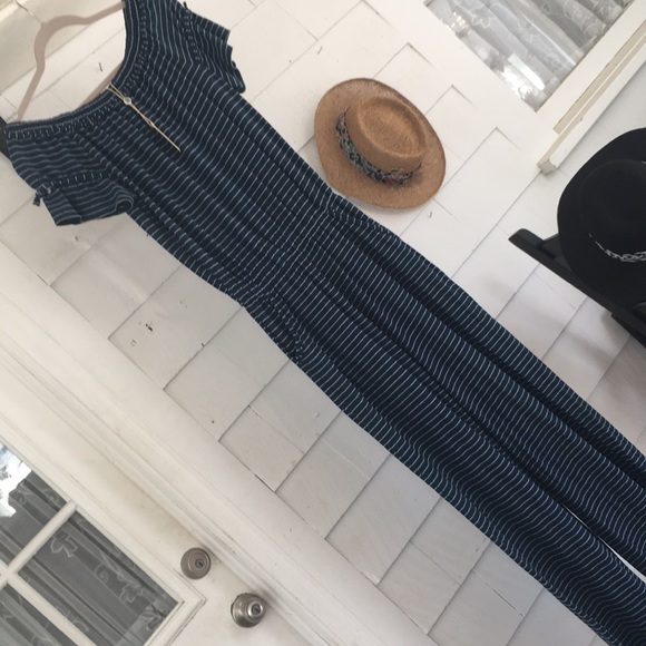 Max Studio Off The Shoulder Jumpsuit - Picture 9 of 12